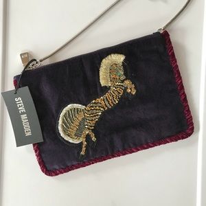 STEVE MADDEN | Velvet Pegasus Beaded Purse